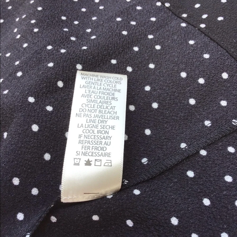 Woman’s Max Studio Blouse